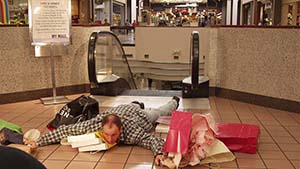 Stunt actor at Perimeter Mall in Atlanta, GA - Cingular Wireless shoot